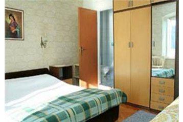 Croaţia Privát Komiža, Exteriorul